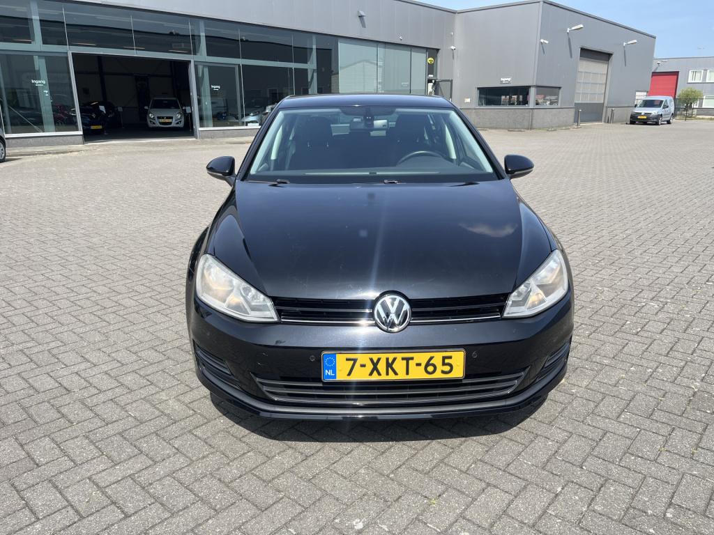 Volkswagen Golf 1.2 tsi cup edition 85 dkm navi