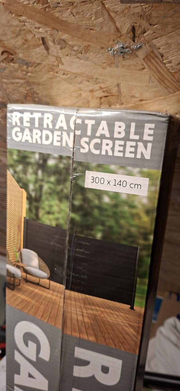 Te koop; Tuinscherm
