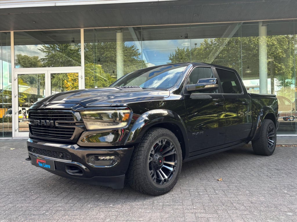 Ram 1500 ram 1500 laramie night| luchtvering|smoke pack|bpm vrij| rijklaarp
