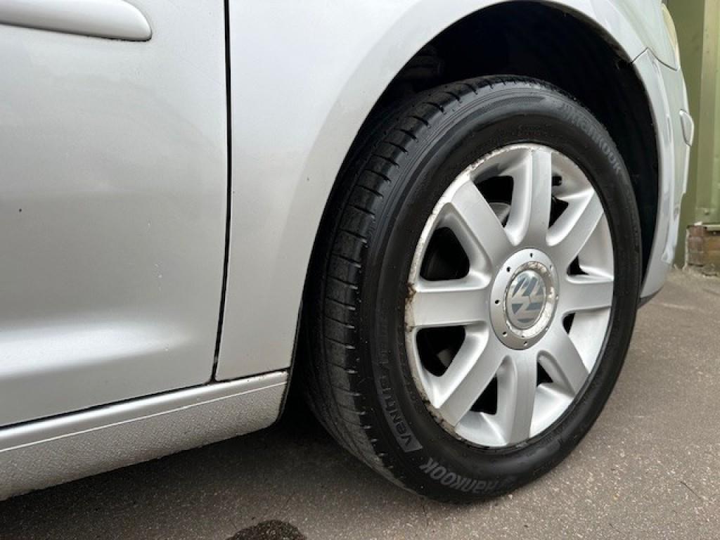 Volkswagen Touran 1.4 tsi comfortline 7 persoons