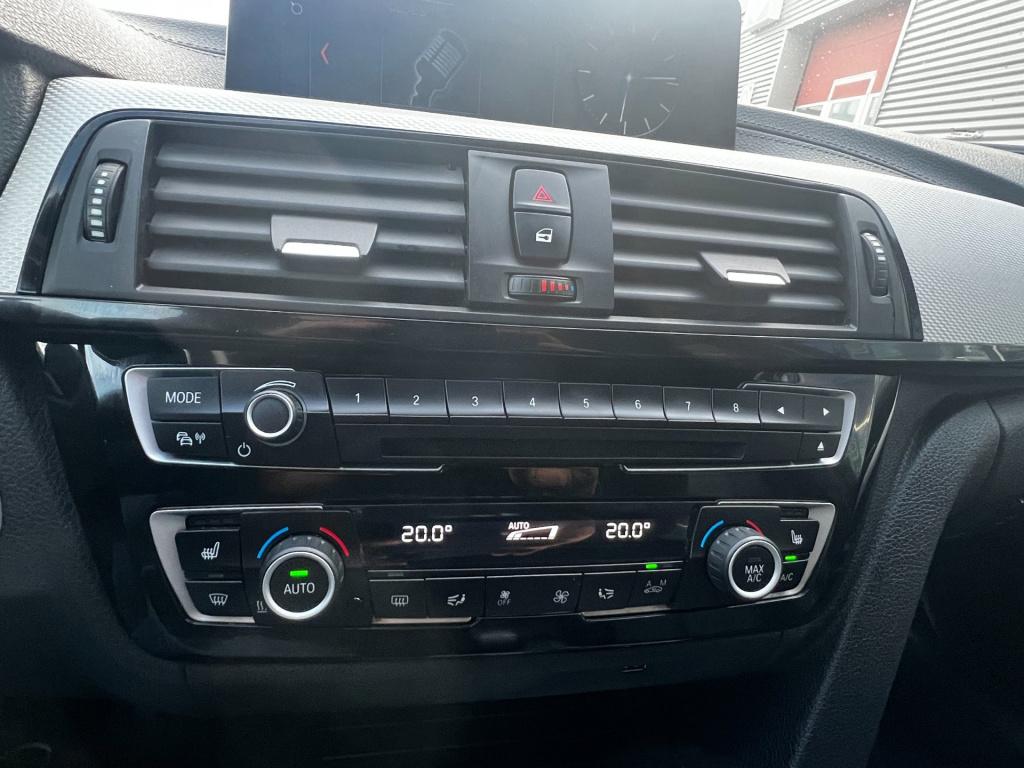 BMW 3-serie touring bmw 320i touring m sport automaat | pano | acc | leder 