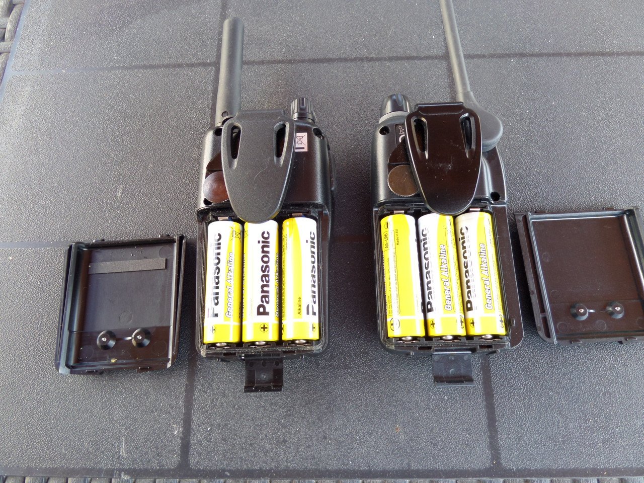 Alan Basisstation & 2x Icom Porto`s