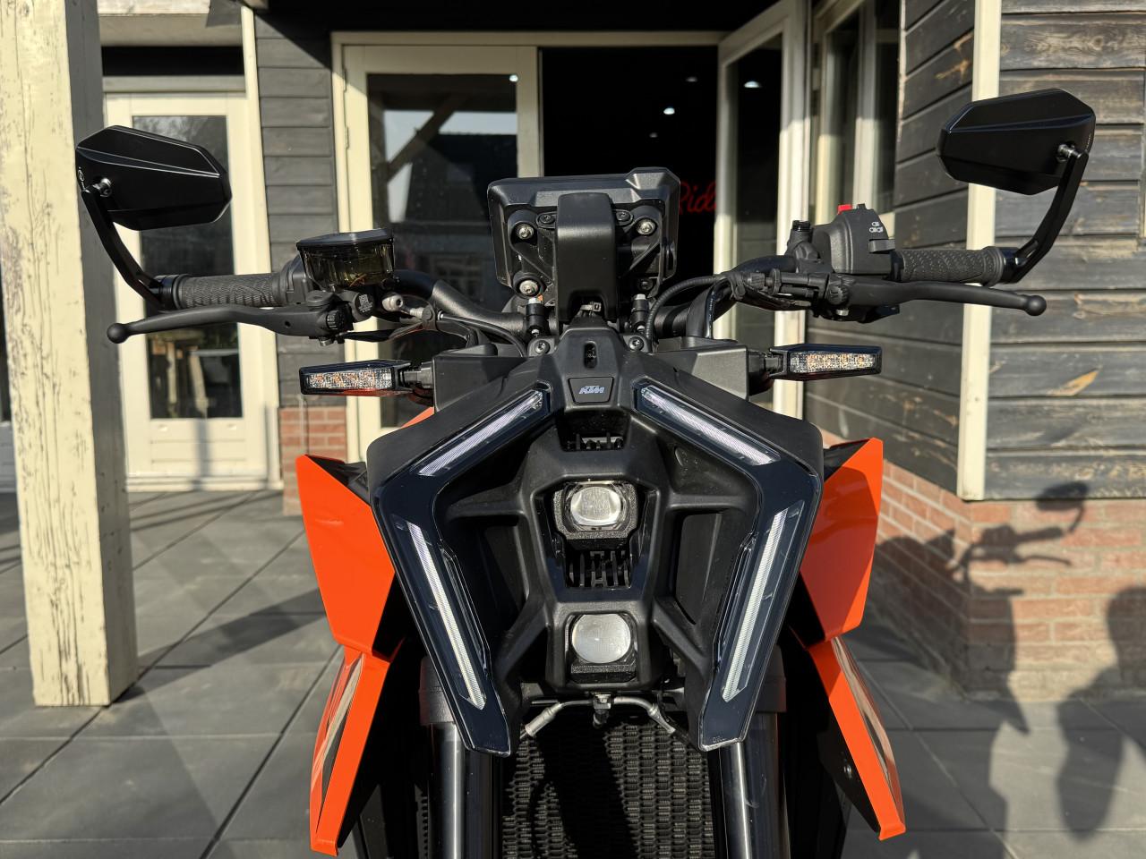 KTM Duke 990 | Nieuwstaat | Garantie | Techpack