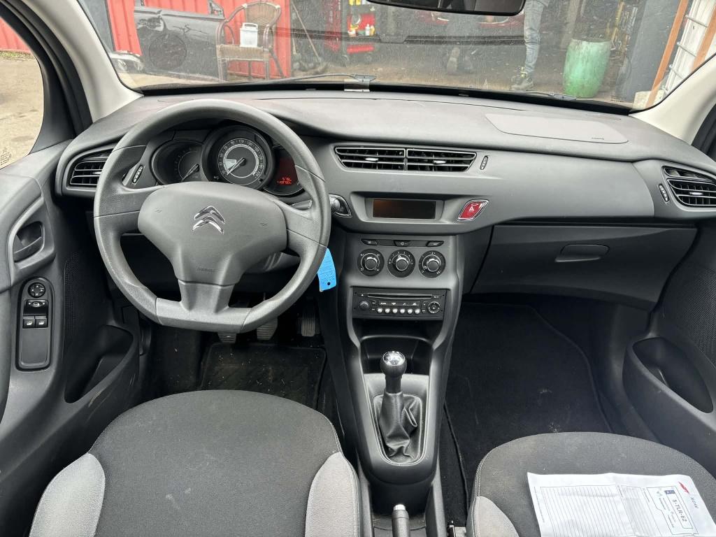 Citroen C3 1.0 vti attraction