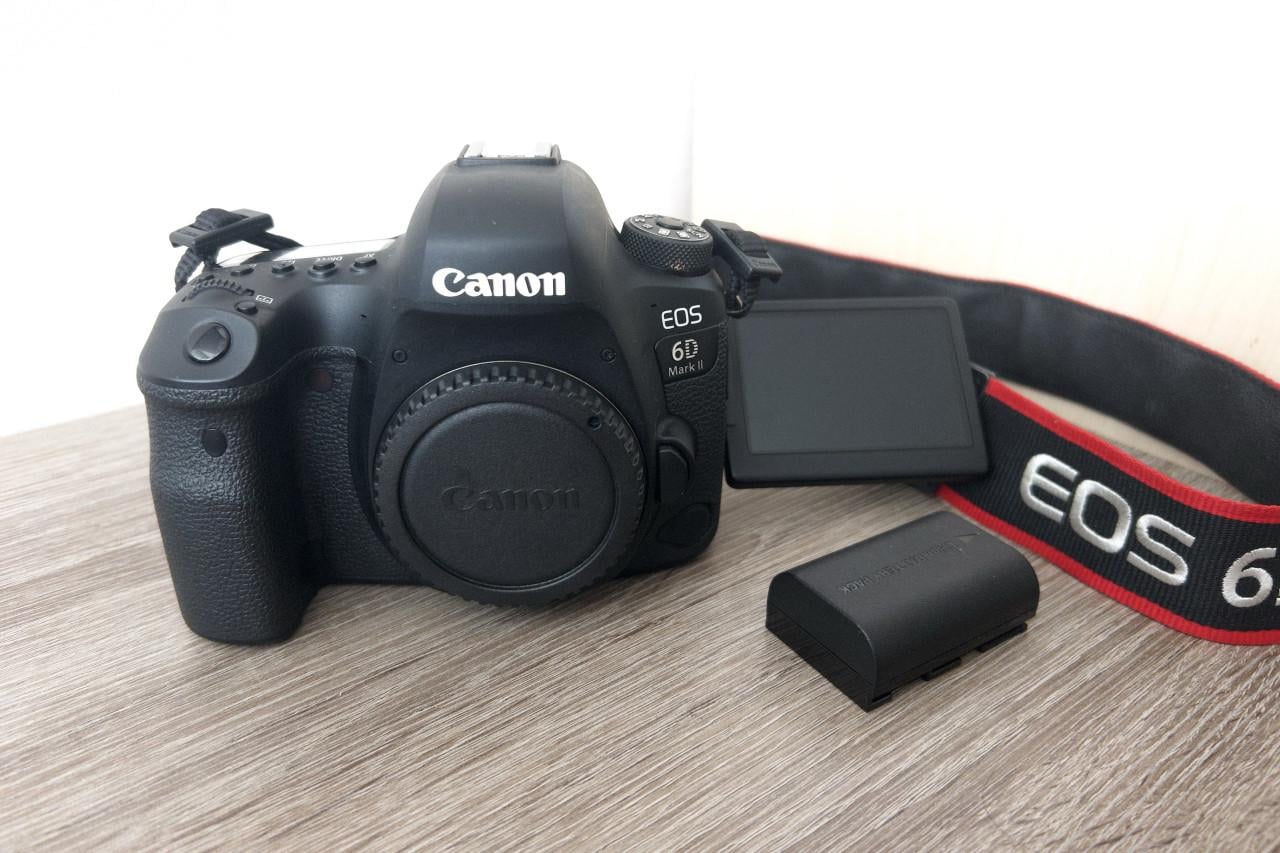 Canon EOS 6D Mark II (Body)