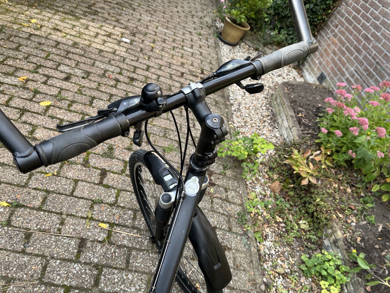 Mountainbike Bulls DH-100 Sport 21 versn. vering 1 sch rem enz.