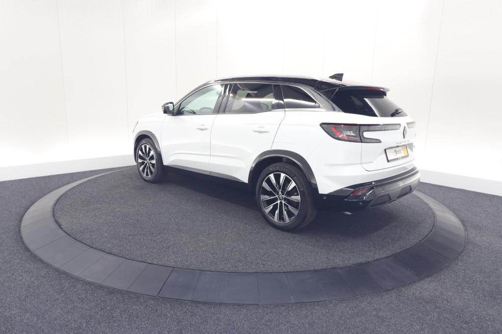 Renault Austral 1.2 e-tech full hybrid 200 techno | 360 camera | panoramada