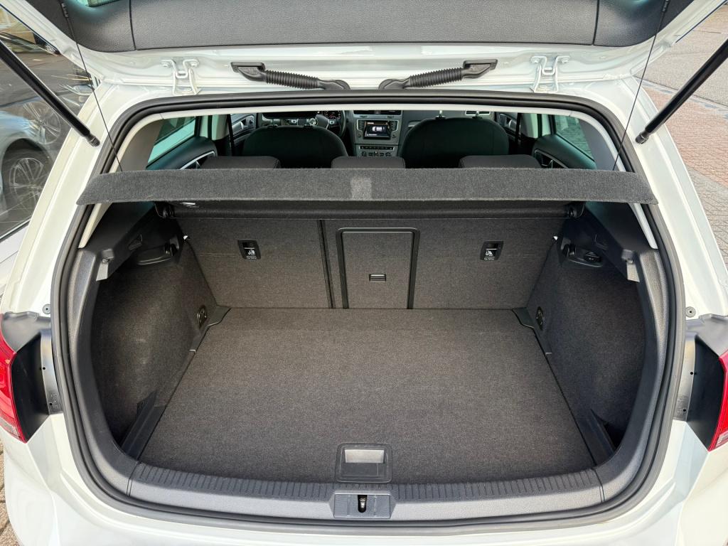 Volkswagen Golf 1.2 tsi business edition connected