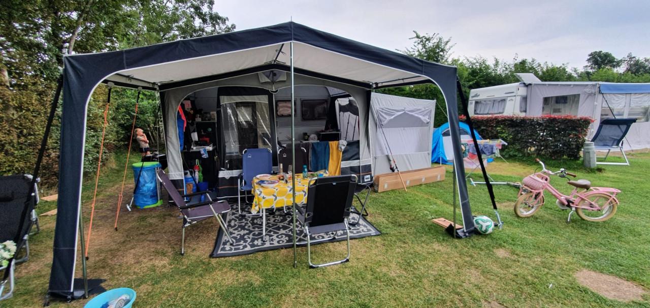Dethleffs Family 420 Caravan