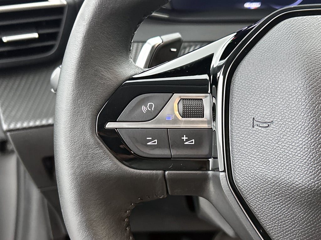 Peugeot 208 hybrid 100 e-dcs6 allure | automaat | | keyless | camera achter