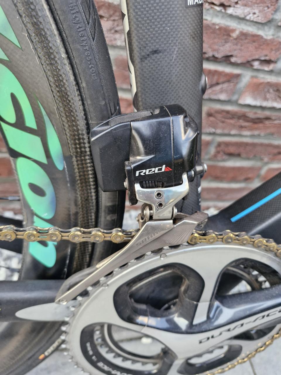 Pinarello dogma F8 full carbon, maat 54/55