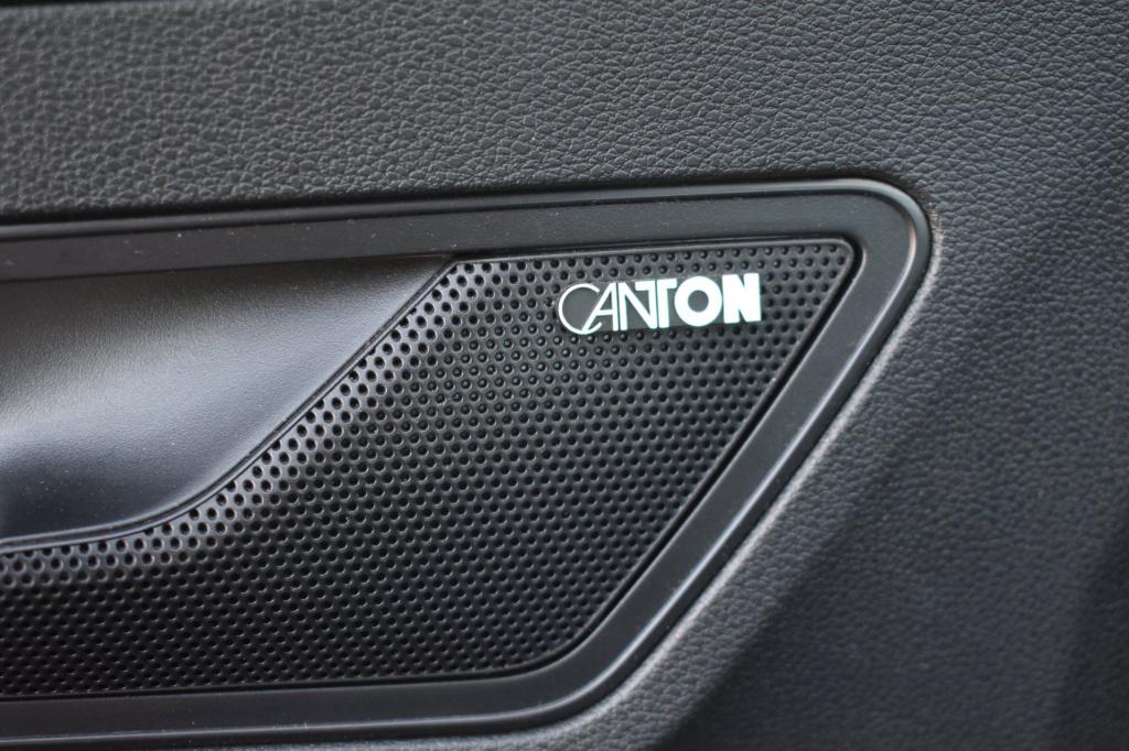 Skoda Karoq 1.5 tsi act sportline | nap | camera | stoelverwarming | apple 