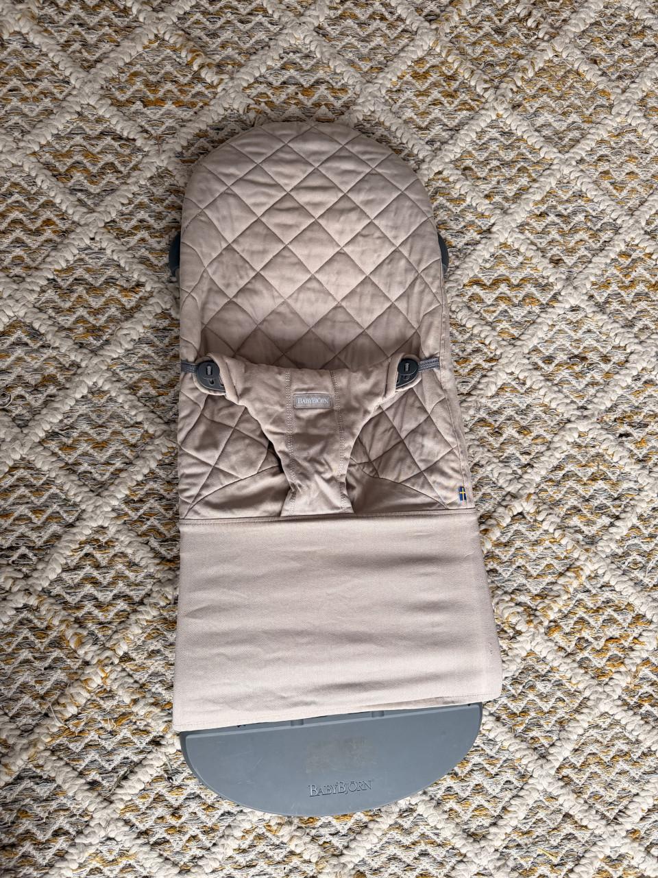 Wipper baby björn beige