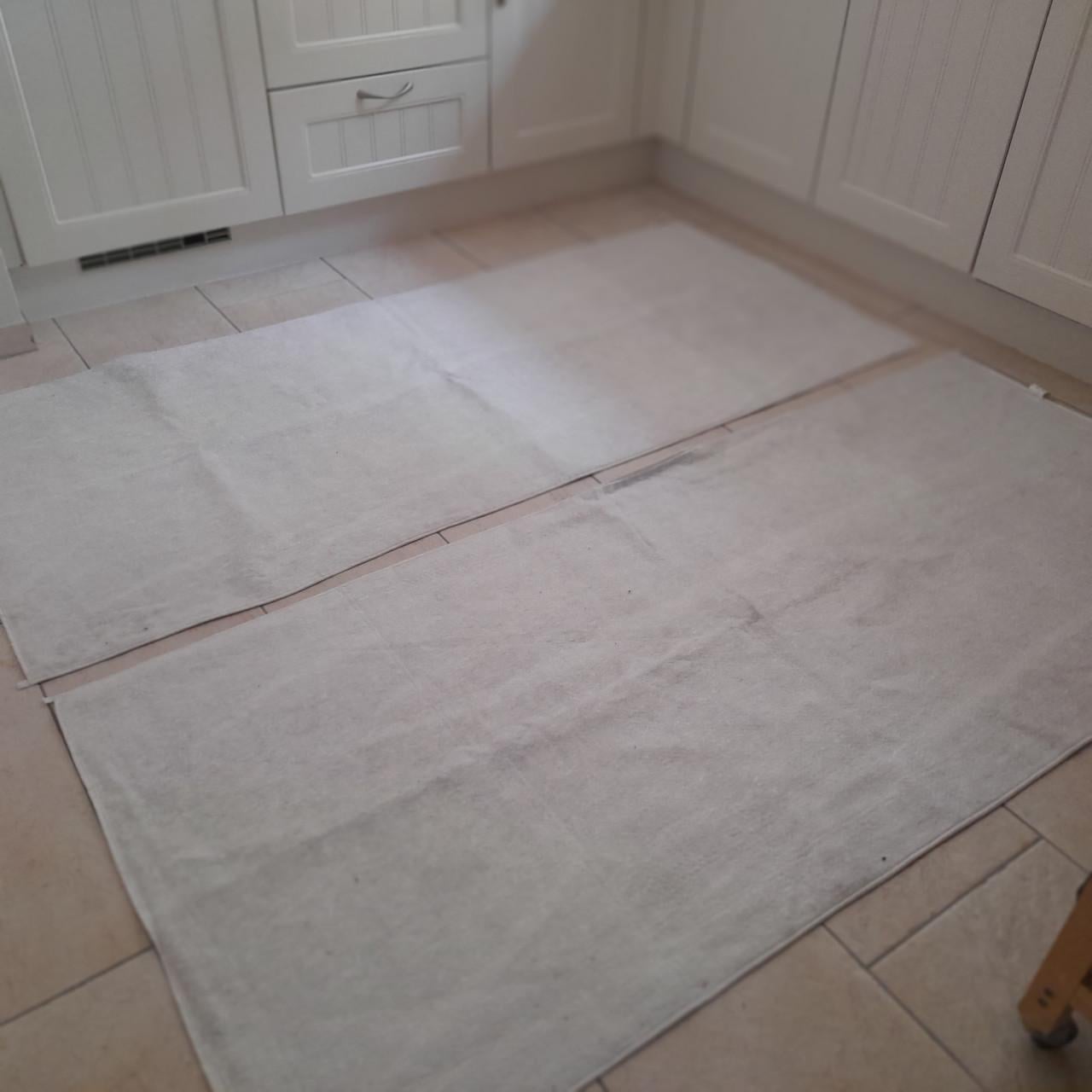 Matras onderleggers met noppen antislip en zonder noppen ( i.g.st.)