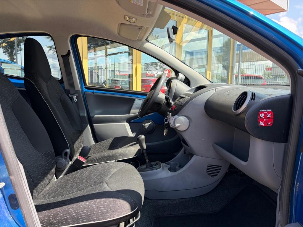 Peugeot 107 1.0-12v xs