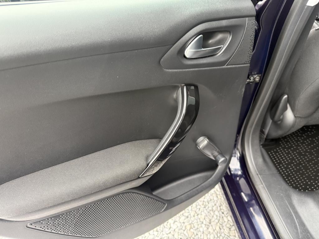 Peugeot 208 1.2 puretech active 5-drs