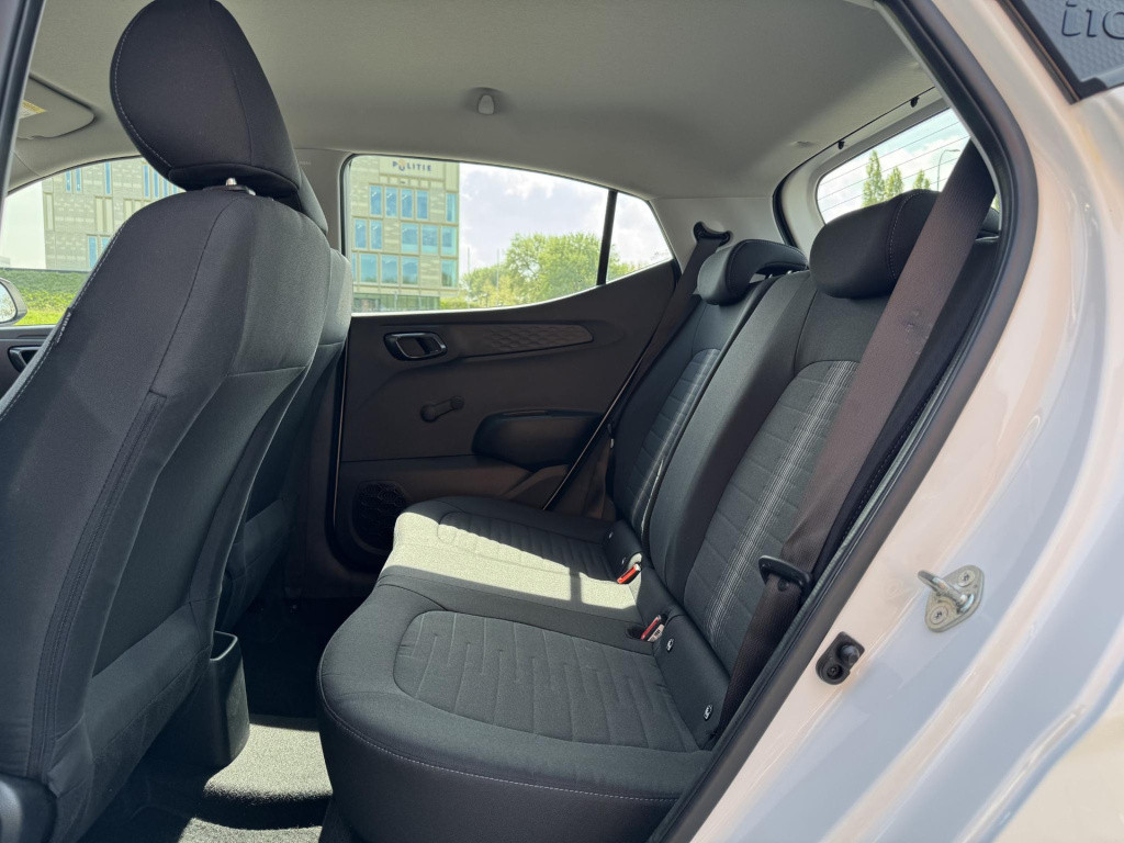 Hyundai I 10 1.0 comfort smart | navigatie | camera | airco | cruise contro