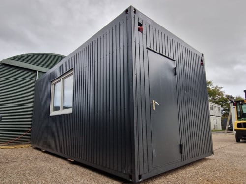 Kantoorunit / bouwkeet / schaftkeet / woonunit 6x3m