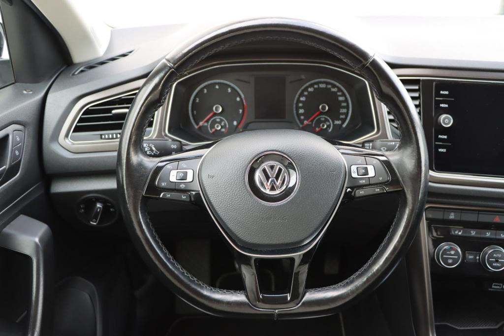 Volkswagen T-roc 1.0 tsi sport 115pk | stoel- en stuurverwarming | adaptive