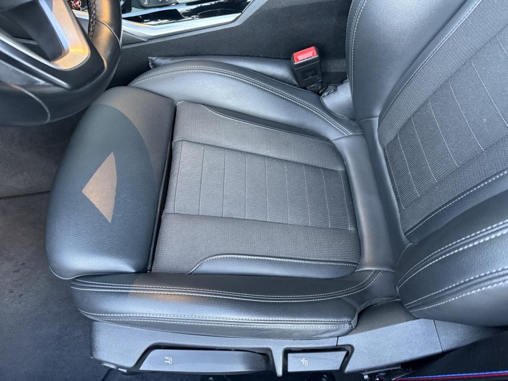 BMW 3-serie touring 330i automaat x-drive high executive