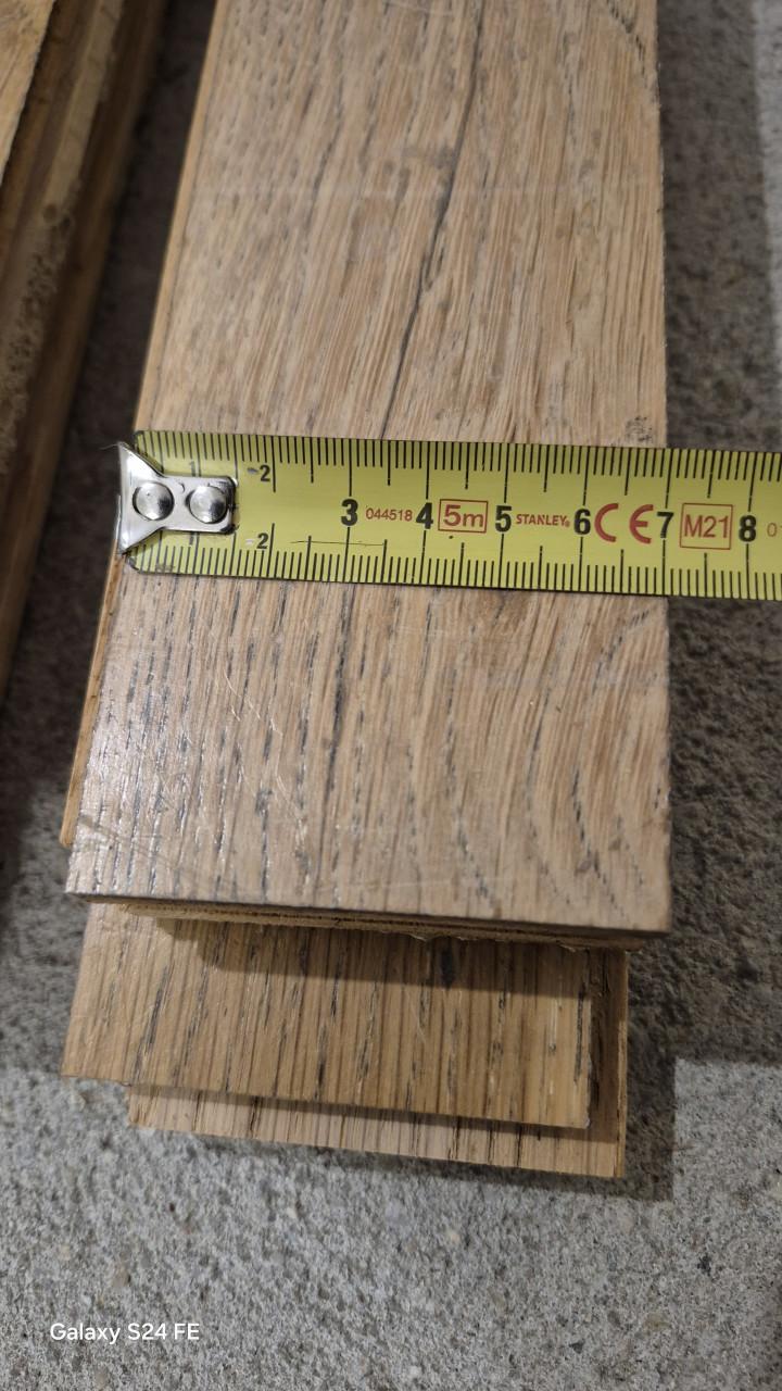 Massief rustiek eiken vloer