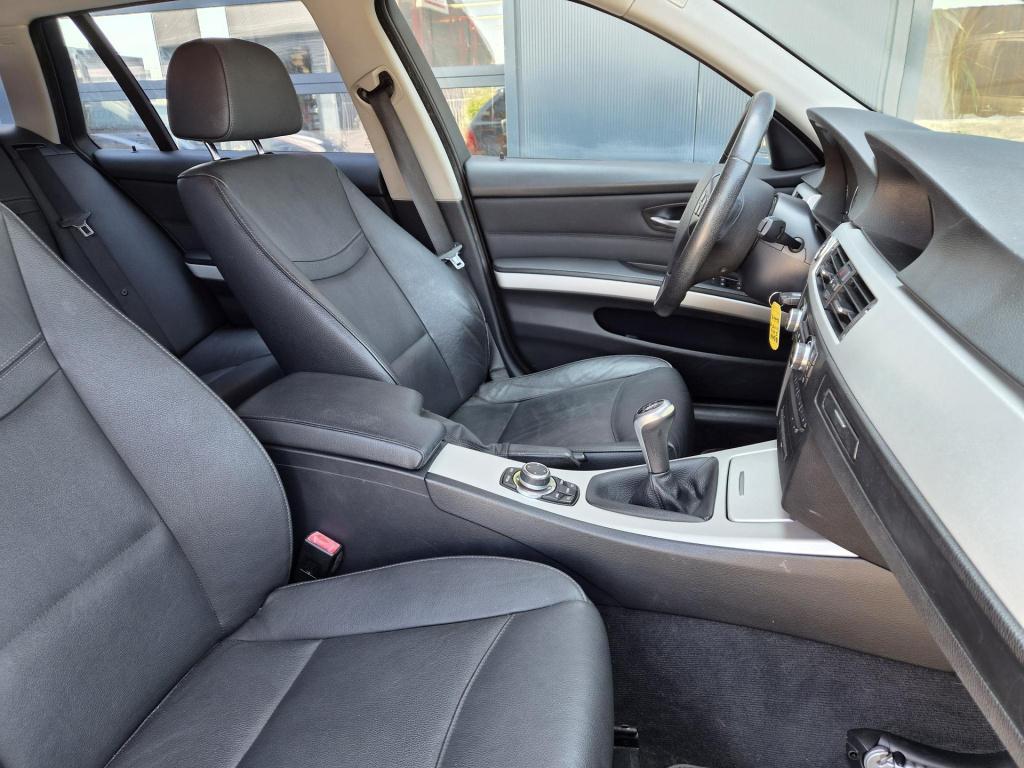 BMW 3-serie touring 318i business line style