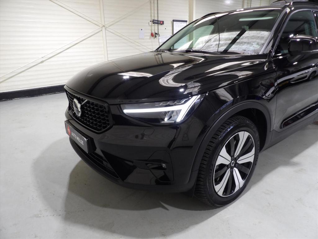 Volvo XC40 t5 plug-in hybrid 262pk aut plus dark