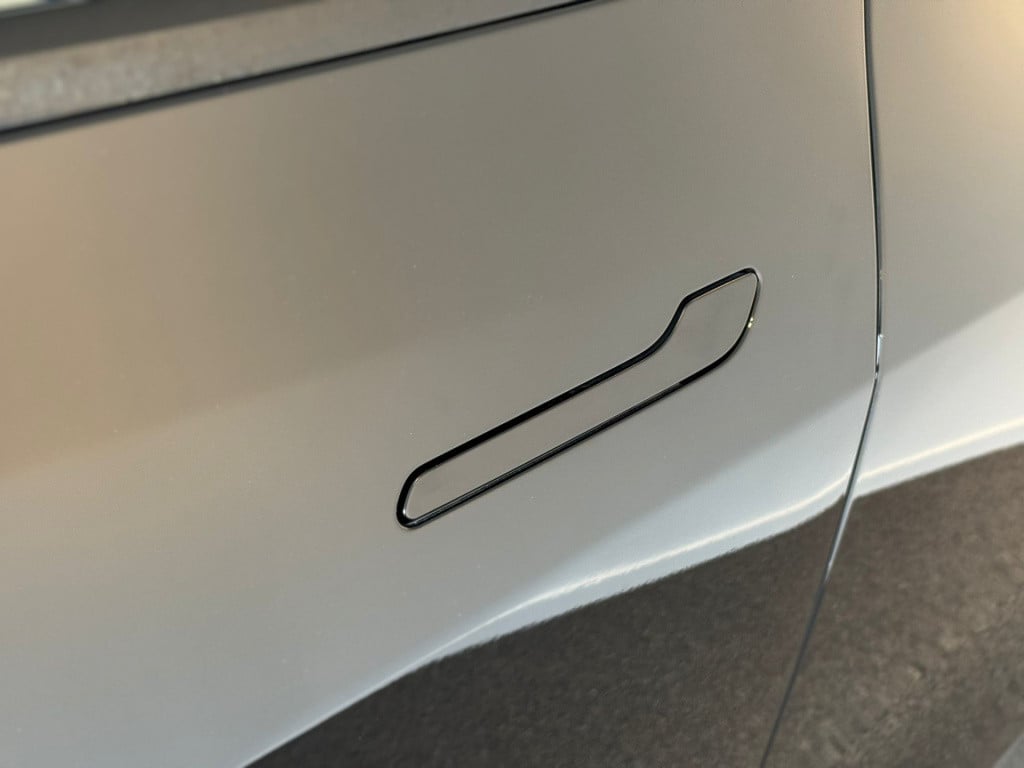 Tesla Model Y long range awd 75 kwh