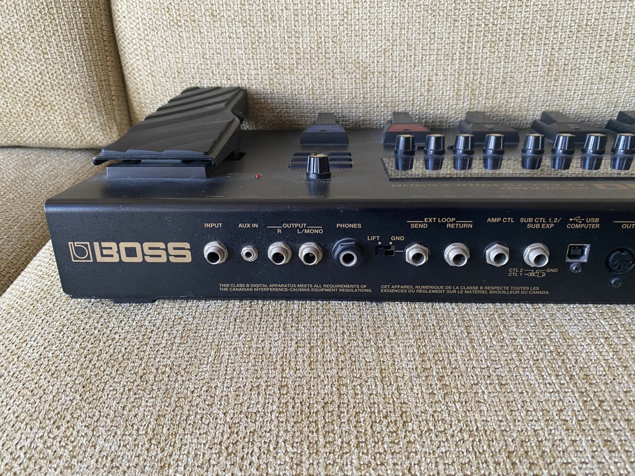 Boss GT100