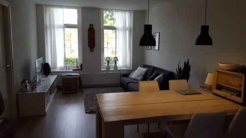 Te huur per 1 september 2 kamer appartement centrum Middelburg