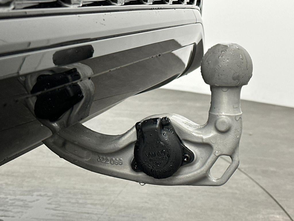 Volkswagen Tiguan r-line edition 1.5 ehybrid 200 kw / 272 pk suv 6 v