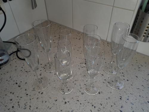 Gratis af te halen in Vlissingen; 10 Champagne glazen