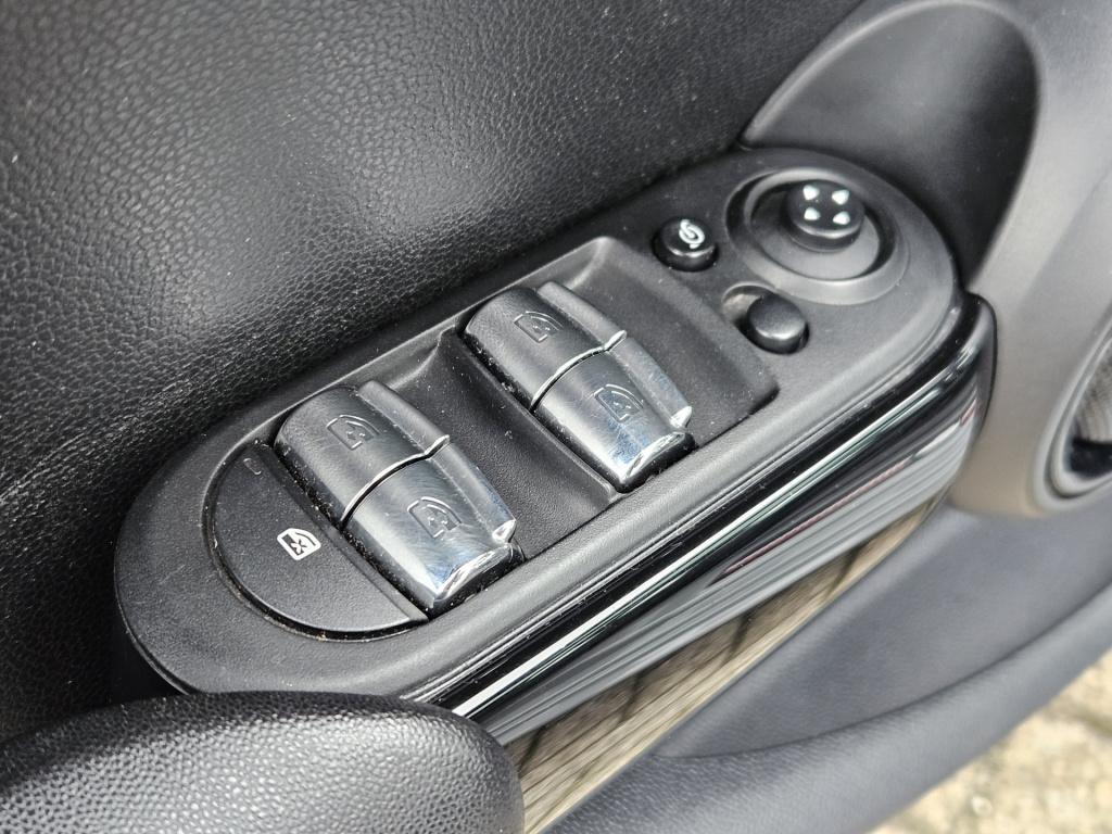 Mini Cooper sd 2.0 knightsbridge edition | pano | head-up | 1ste eig.