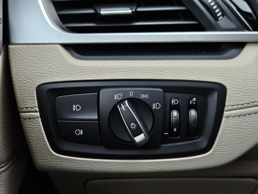 BMW X1 sdrive18i high executive | acc | camera