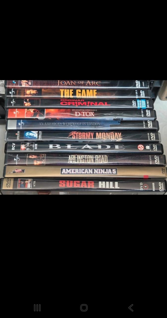 29 dvd's