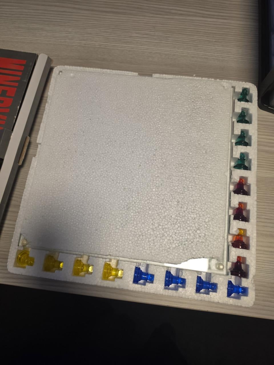 Glazen mens erger je niet spel!!