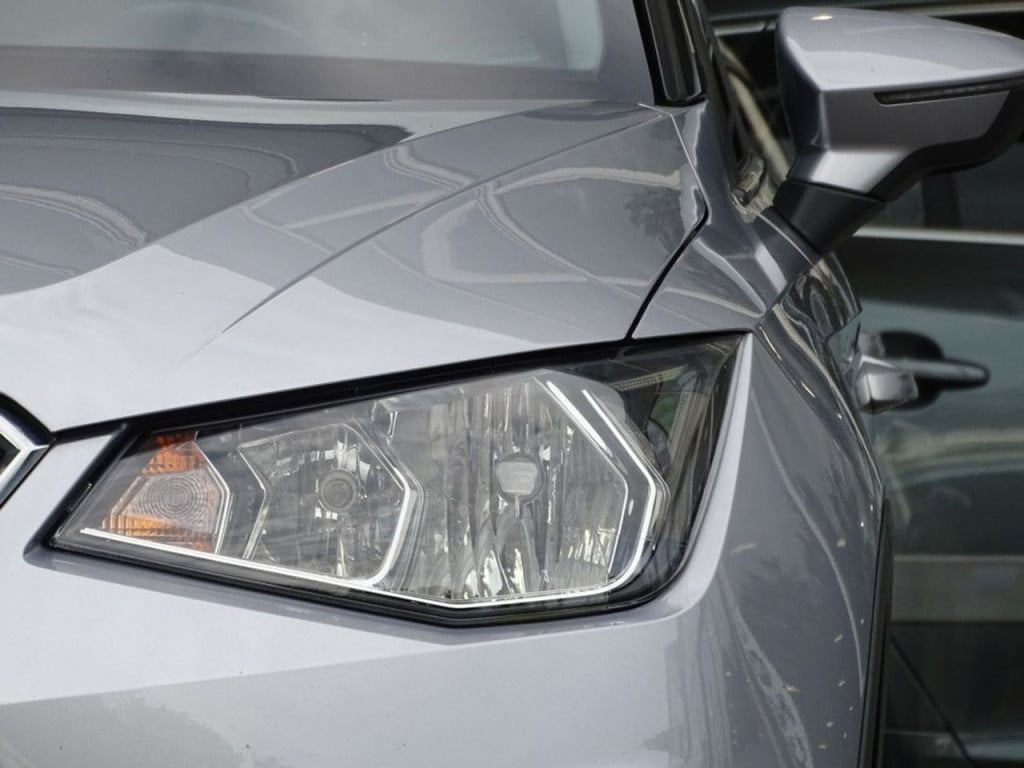 Seat Arona 1.0 tsi xcellence business intense trekhaak