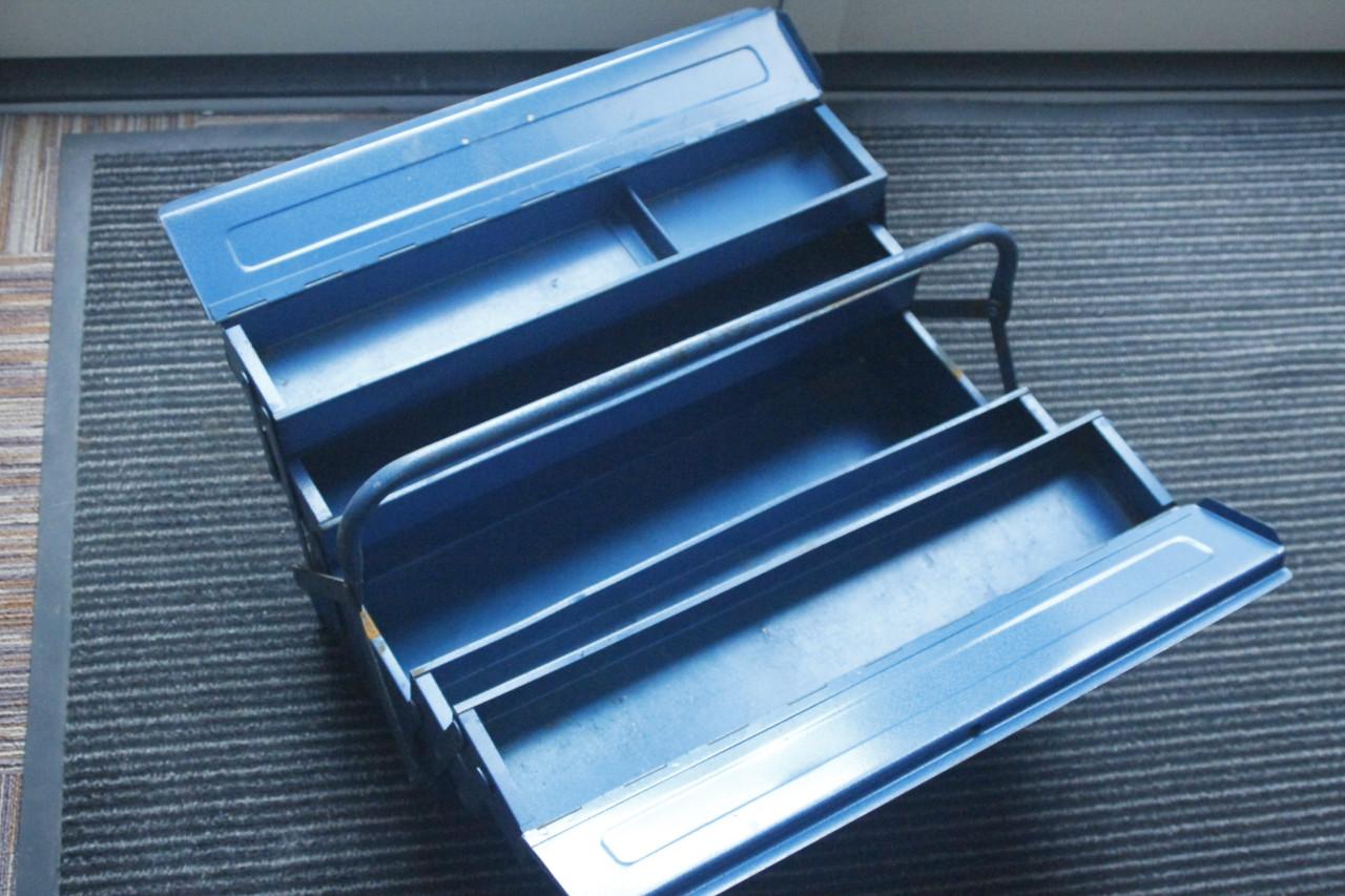 Metalen gereedschaps kist