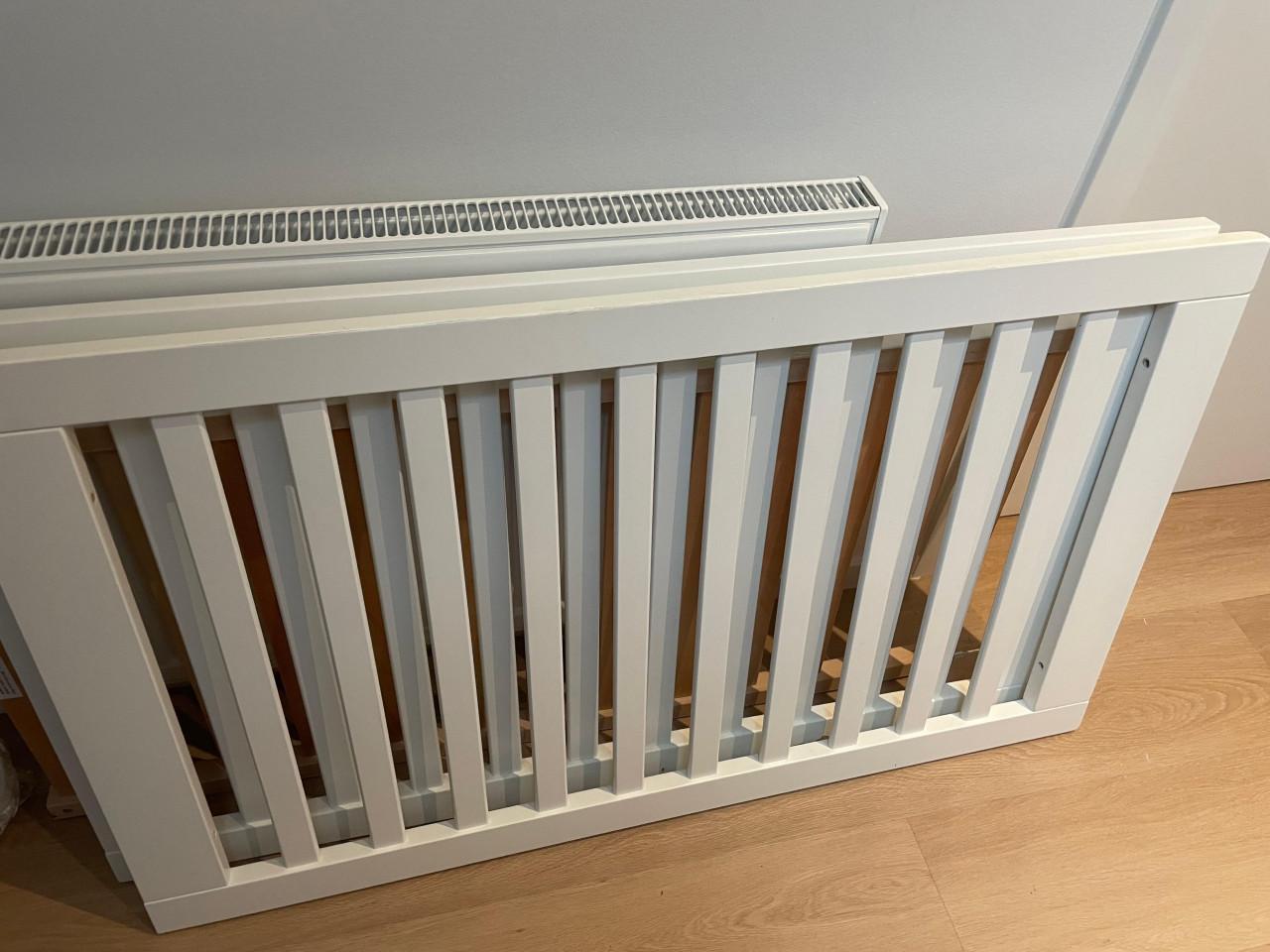 TFW Commode + ledikant wit, in nette staat/gedemonteerd