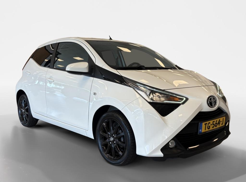Toyota Aygo 1.0 vvt-i x-clusiv