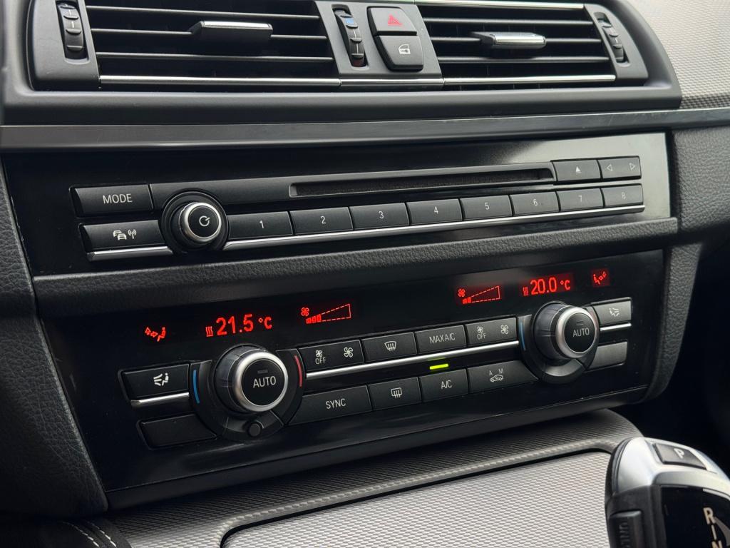 BMW 5 Serie touring 520i executive * m-pakket * navigatie * 20 inch * nap