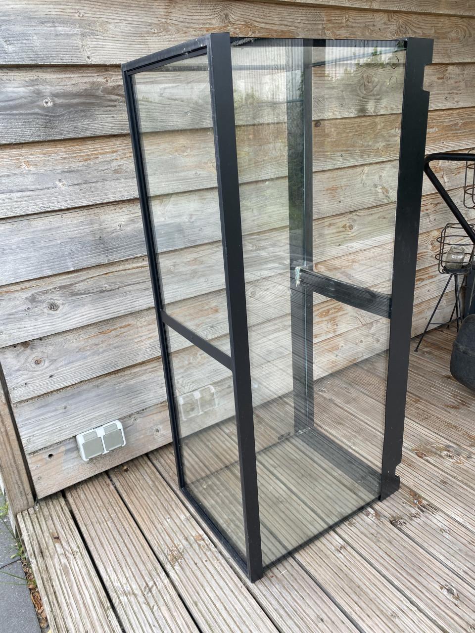 Terrarium 108x52x15