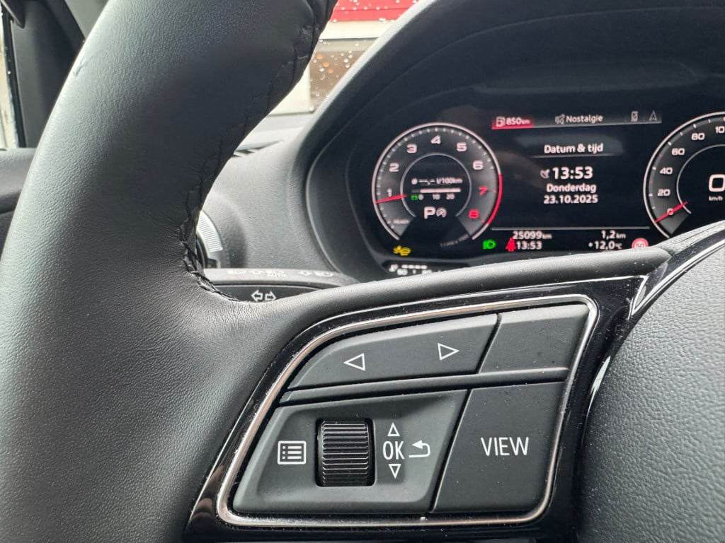 Audi Q2 35 tfsi s edition