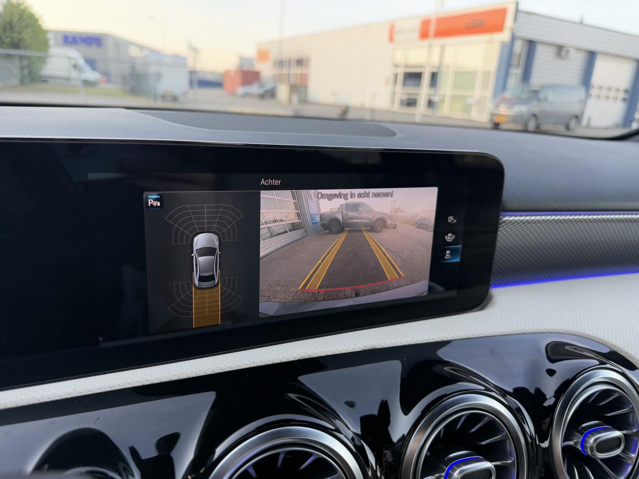 Mercedes-Benz A-klasse - 180 Business Solution Luxury | Wit Leder | Sfeer