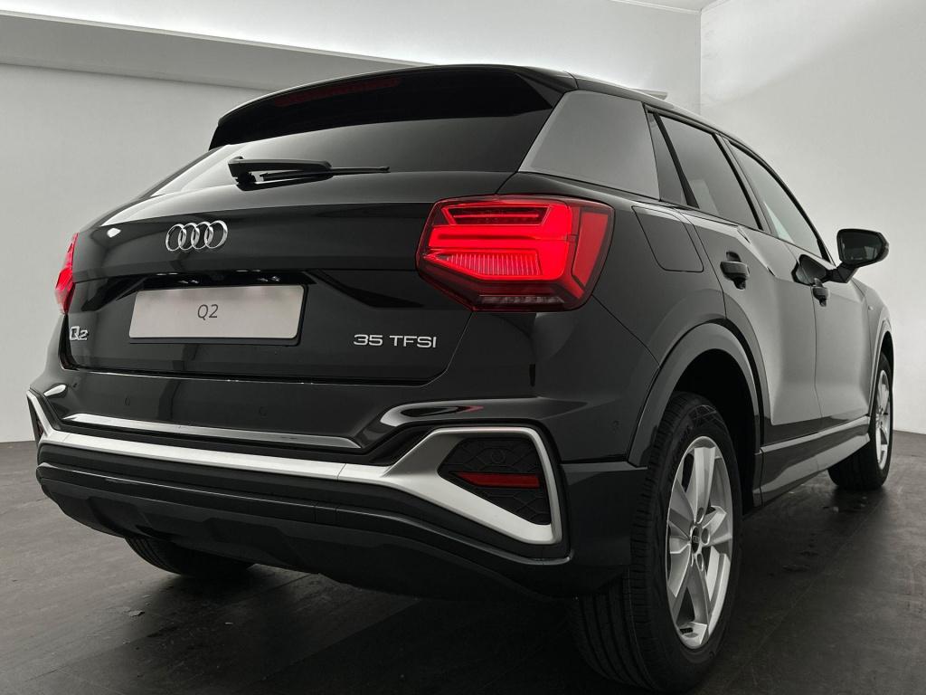 Audi Q2 s edition 35 tfsi 110 kw / 150 pk hatchback 7 vers