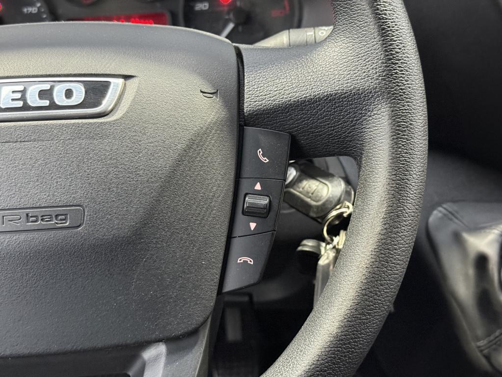 Iveco Daily 35c16v 2.3 410 bakwagen | dubbel lucht | cruisec. | airco