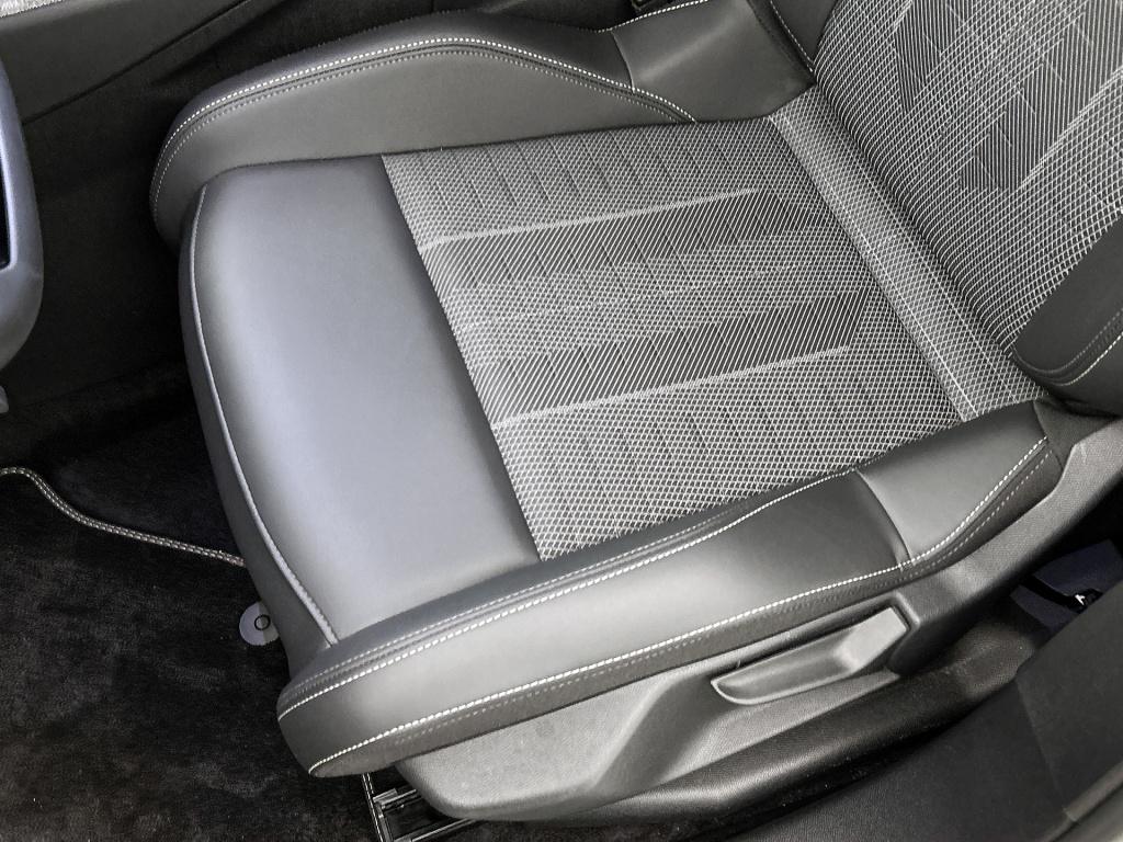 Peugeot 3008 hybrid 145pk automaat gt | rijklaar | stoelverwarming | elektr