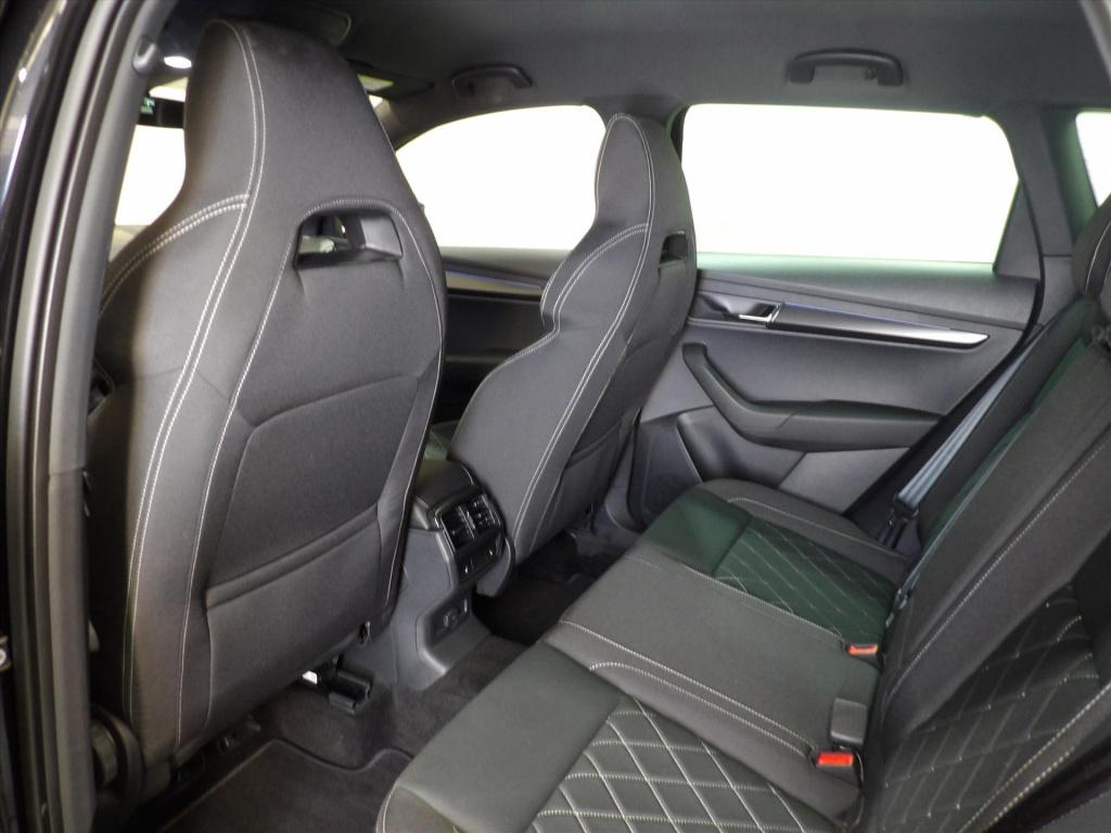Skoda Karoq 1.5 tsi act greentech 150pk dsg-7 sportline business