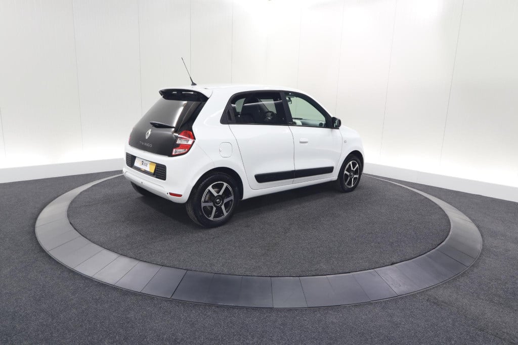 Renault Twingo sce limited | parkeersensoren | bluetooth | airco | 15 inch 