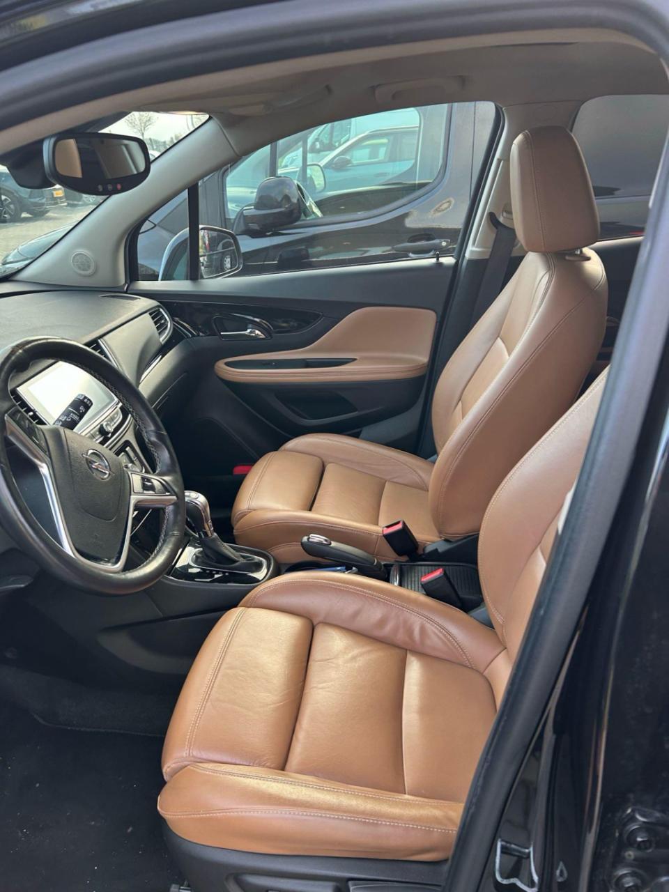 Opel Mokka 1.4 turbo innovation | trekhaak | automaat | lederen bekleding |